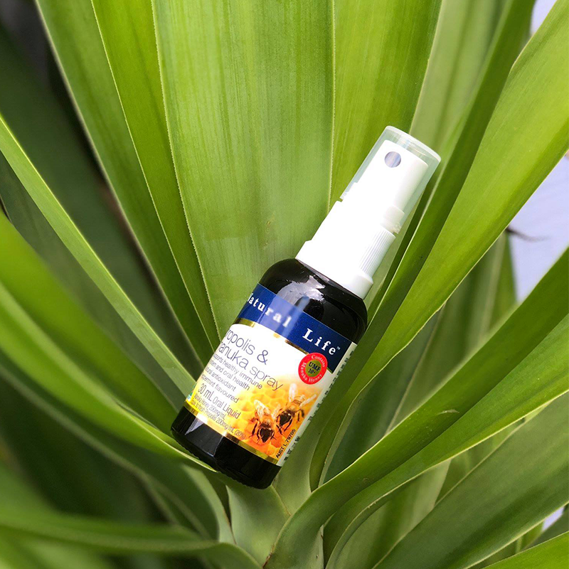 Natural Life Propolis & Manuka Honey Throat Spray
