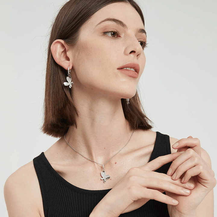 CLASSICHARMS Jewellery CLASSICHARMS (VANCOUVER) - Silver Pav¨¦ Diamond Butterfly Pendant Necklace CLASSICHARMS (VANCOUVER) - Silver Pav¨¦ Diamond Butterfly Pendant Necklace