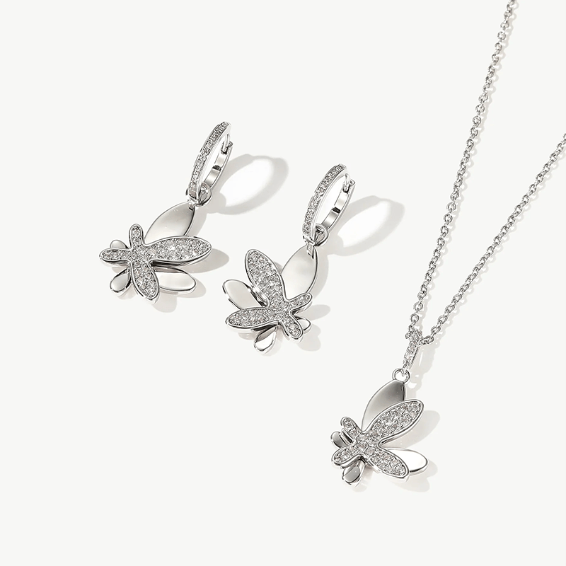 CLASSICHARMS Jewellery CLASSICHARMS (VANCOUVER) - Silver Pav¨¦ Diamond Butterfly Pendant Necklace CLASSICHARMS (VANCOUVER) - Silver Pav¨¦ Diamond Butterfly Pendant Necklace