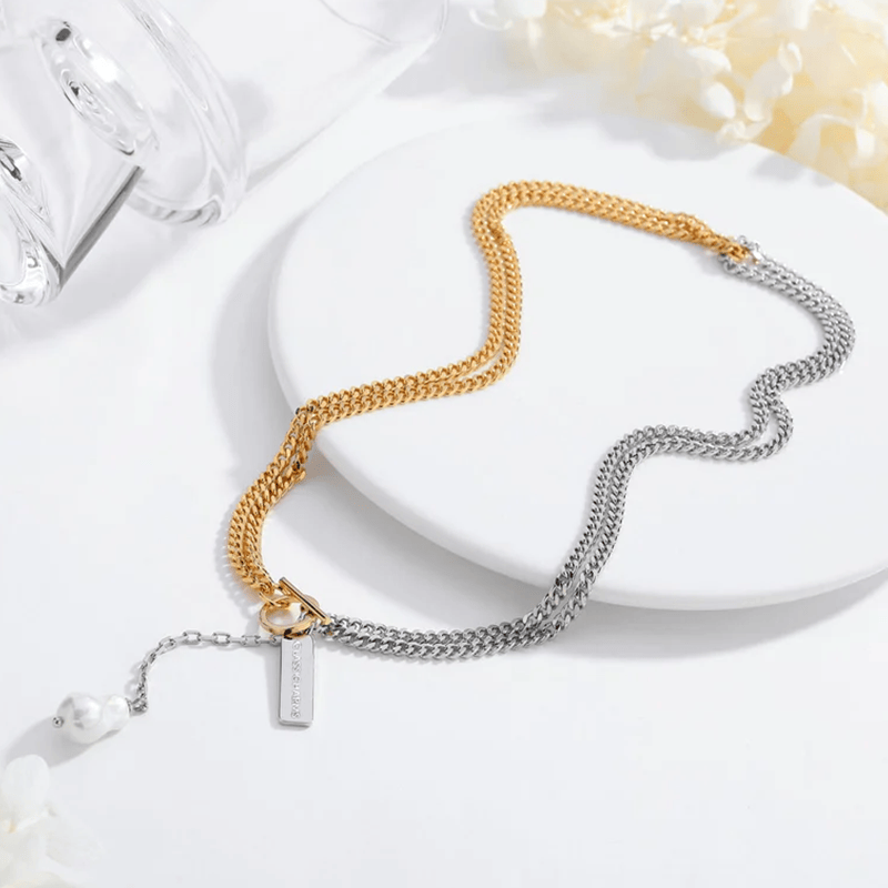 CLASSICHARMS Jewellery CLASSICHARMS (VANCOUVER) - Two-Tone Chain Baroque Pearl Necklace CLASSICHARMS (VANCOUVER) - Two-Tone Chain Baroque Pearl Necklace