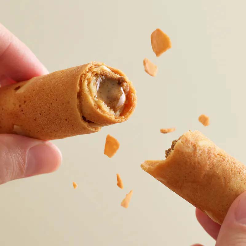 Hiwalk Snacks Hiwalk Nuts Egg Roll Hiwalk Nuts Egg Roll