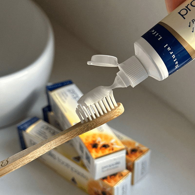 Natural Life Toothpaste Natural Life Propolis Toothpaste 110g Natural Life Propolis Toothpaste 110g
